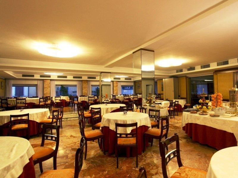Hotel Ariston Пиза Екстериор снимка